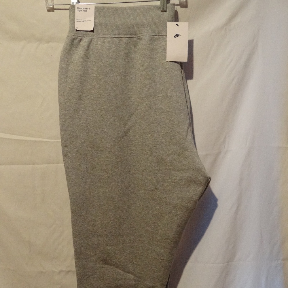 Nike Sweatpants